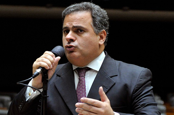 O deputado federal Jonga Bacelar (PL)