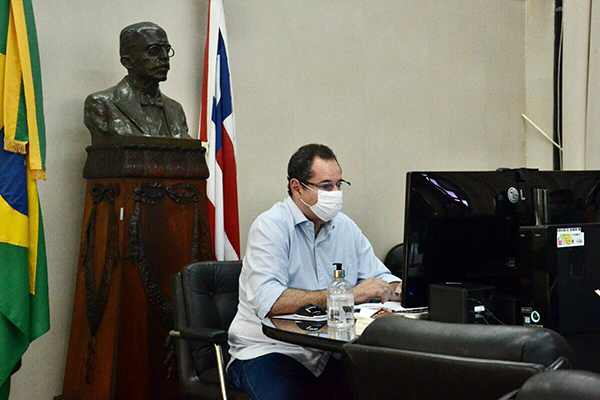 O presidente da Assembleia Legislativa da Bahia, Nelson Leal (PP), em sessão remota