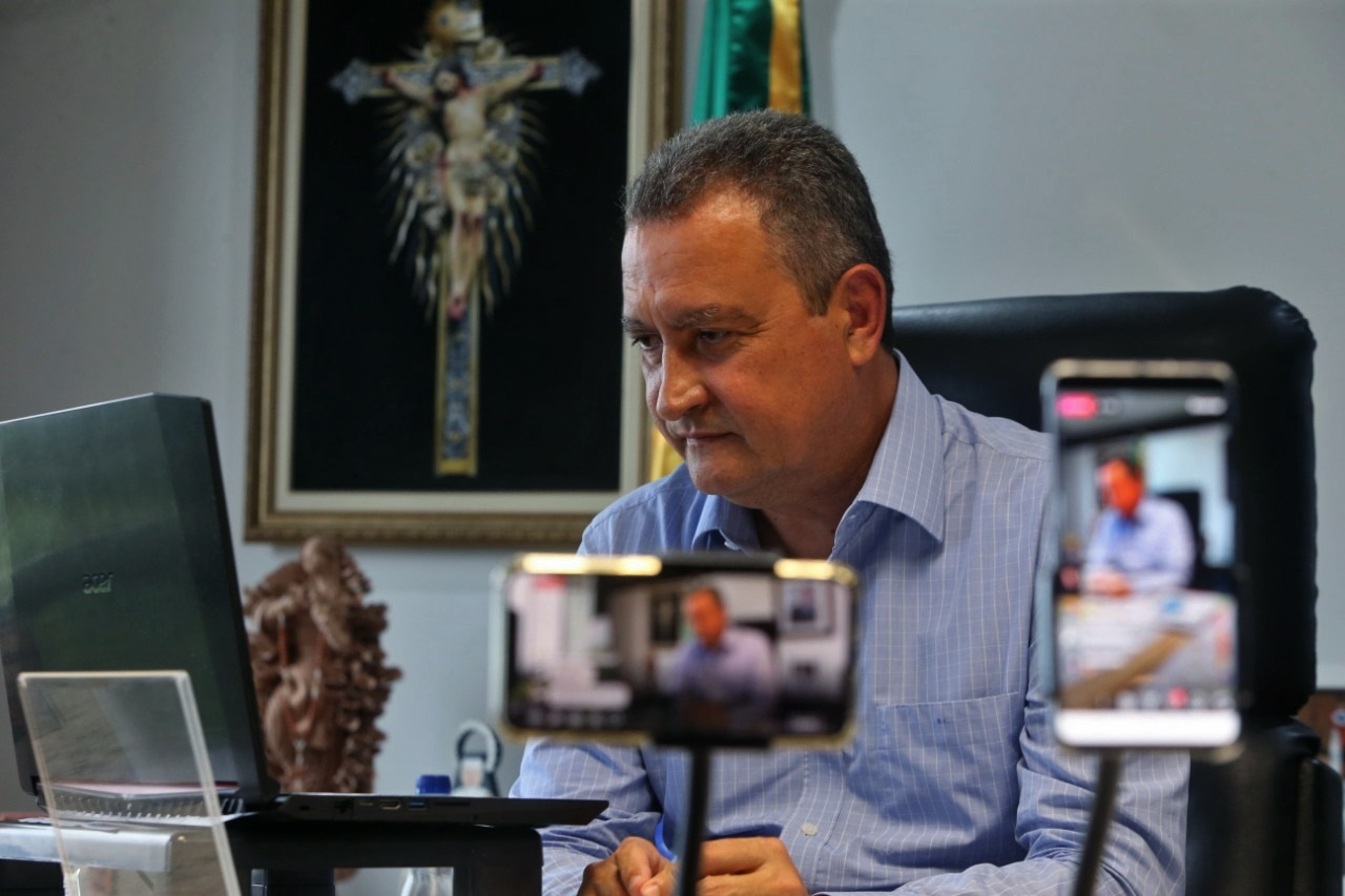 O governador Rui Costa (PT)