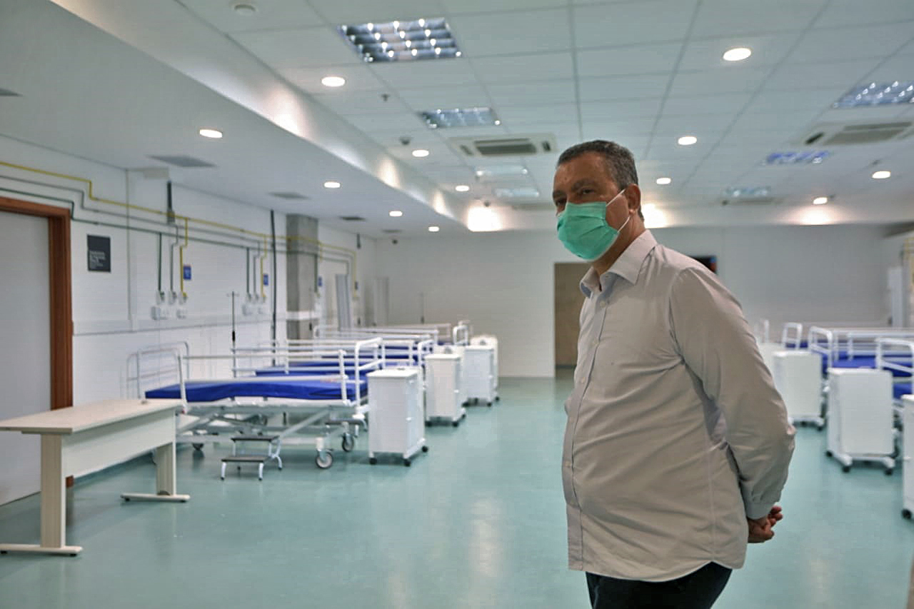 Governador Rui Costa, durante vistoria no Hospital de Campanha da Arena Fonte Nova Governador Rui Costa, durante vistoria no Hospital de Campanha da Arena Fonte Nova