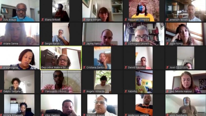 A parlamentar participou, neste final de semana, de um seminário virtual
