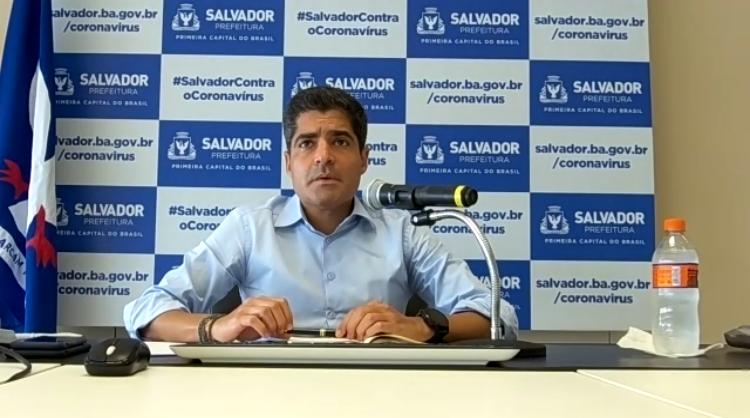 Imagem de Neto mantém fechamento de shoppings, escolas e academias; óticas e treinos de futebol retomam