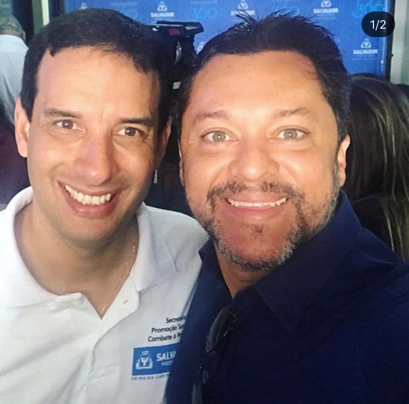 O secretário municipal de Saúde com Jean Sacramento, presidente municipal do Patriotas, que nomeou para chefe de Gabinete