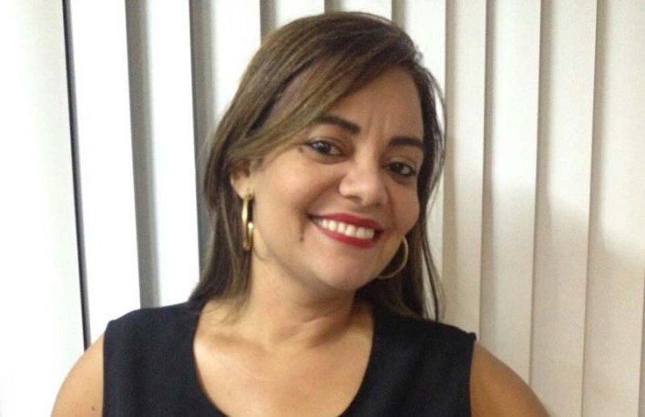 Saída de Cibele Carvalho também pegou governistas de surpresa