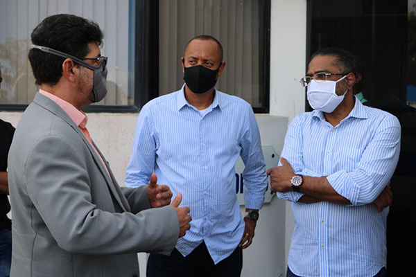 Entrega de viaturas foi fruto do requirimento do deputado federal Márcio Marinho (Republicanos-BA)