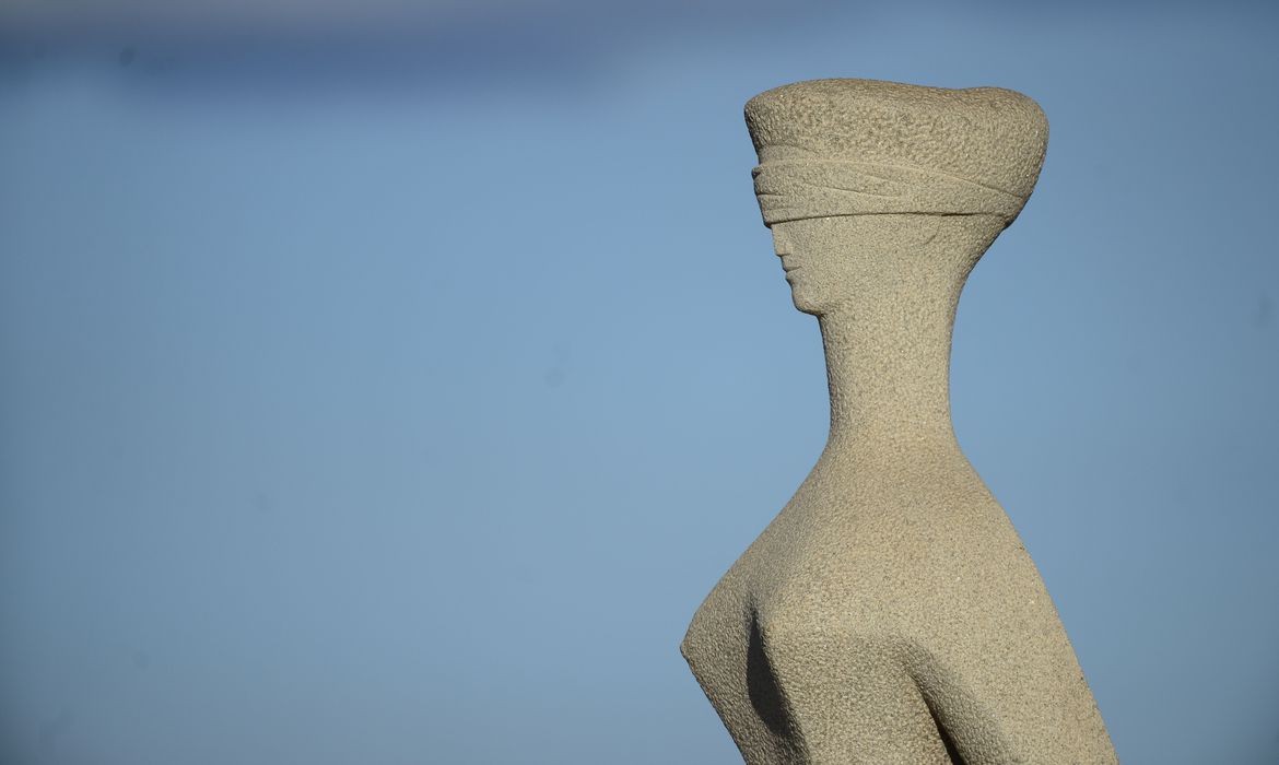 Imagem de Advogados defendem legitimidade de delatados contestarem acordos de colaboração