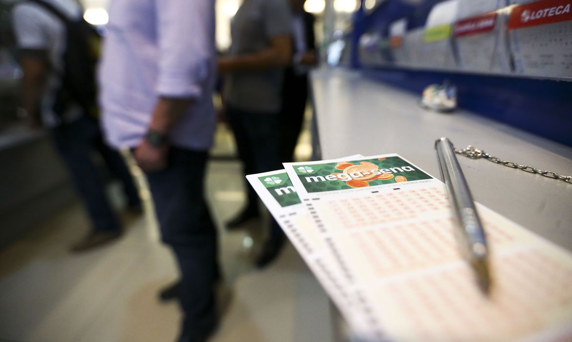 Mega-Sena acumula e próximo concurso deve pagar R$ 8 milhões