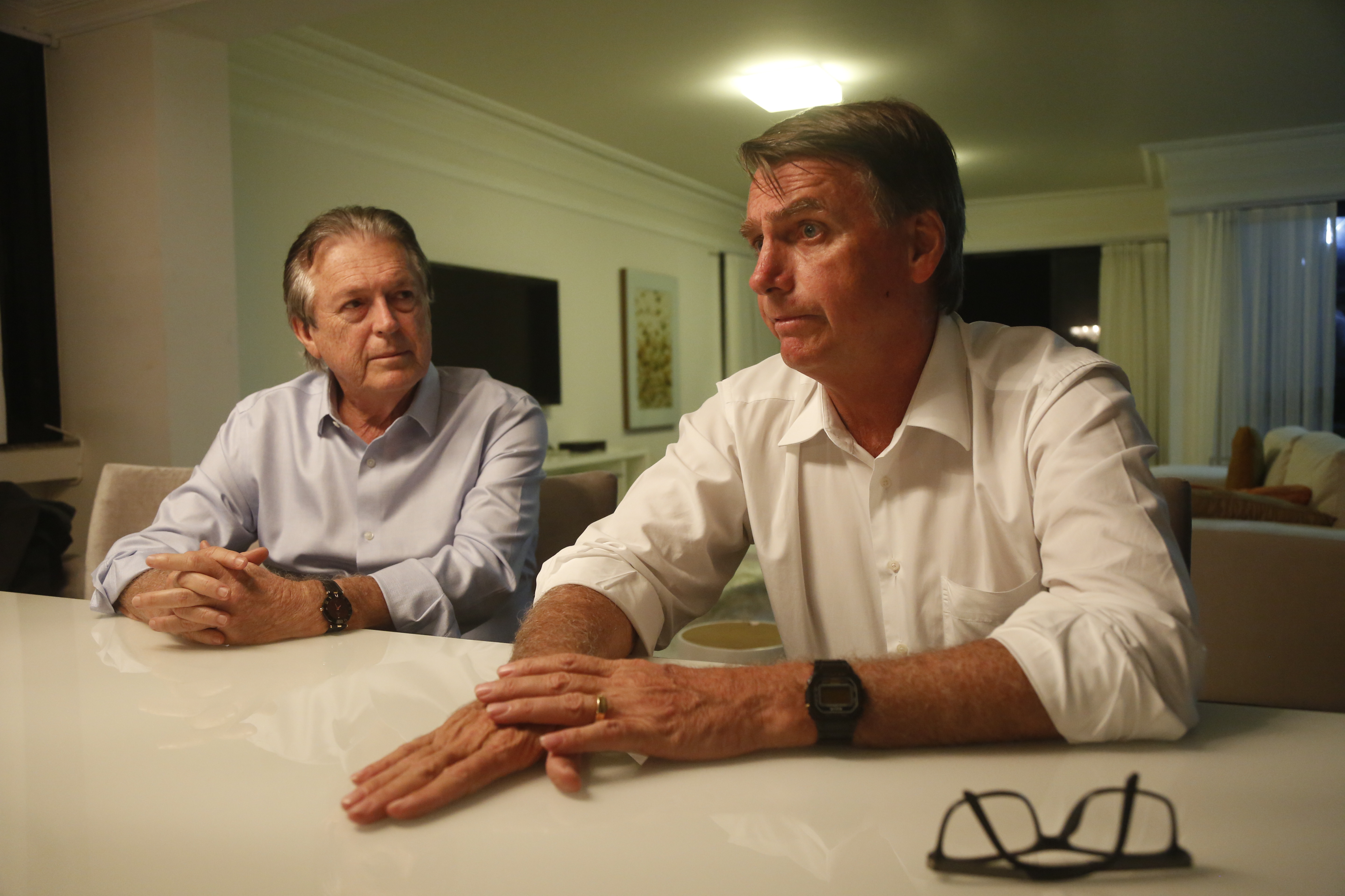 Imagem de Fundo partidário paga empresas de dirigentes, salário de parentes, de amigos e de políticos sem mandato