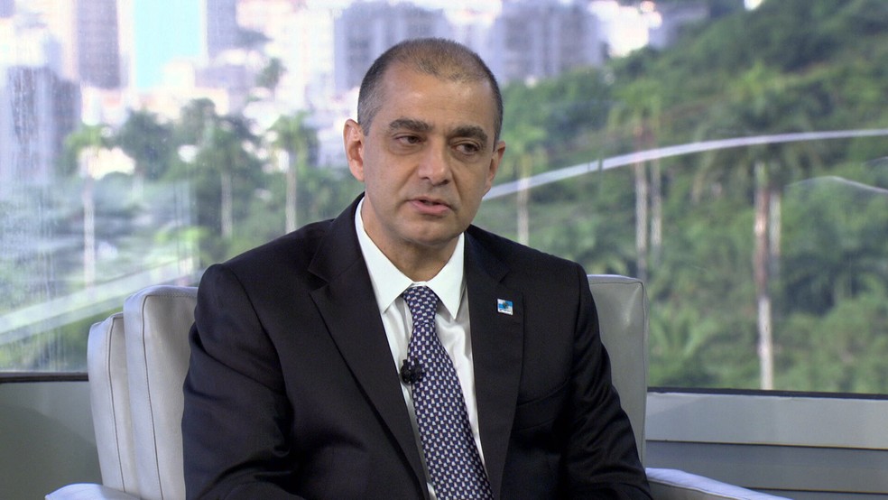 Imagem de Edmar Santos, ex-secretário de Saúde do RJ, é preso em Itaipava
