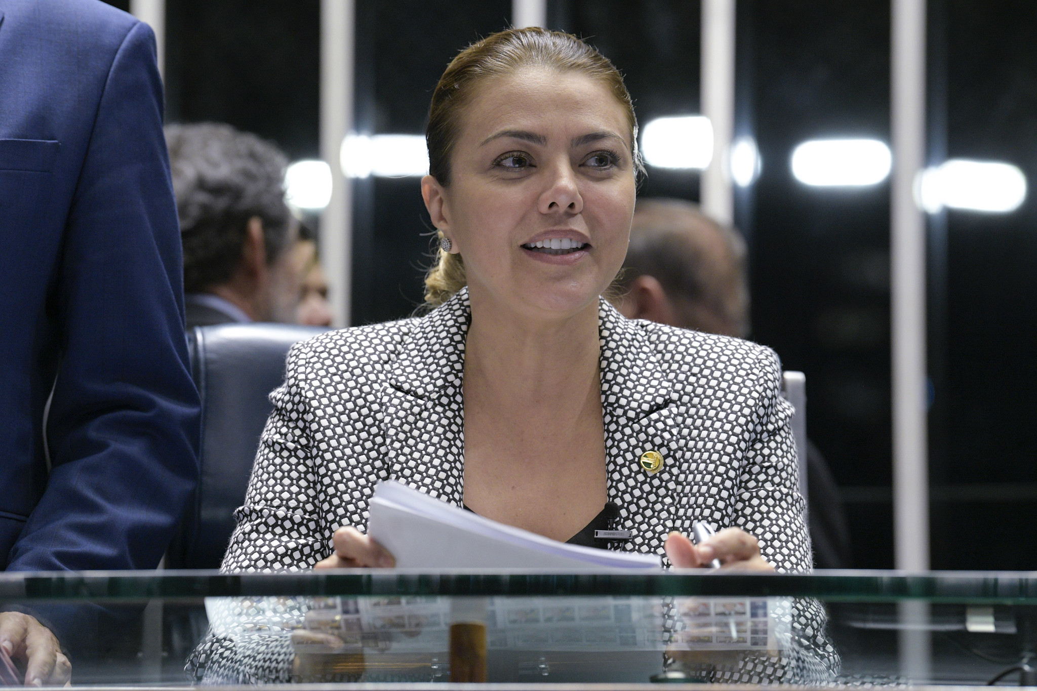Imagem de Ex-atleta da Seleção Brasileira, senadora Leila do Vôlei testa positivo para coronavírus Imagem de Ex-atleta da Seleção Brasileira, senadora Leila do Vôlei testa positivo para coronavírus