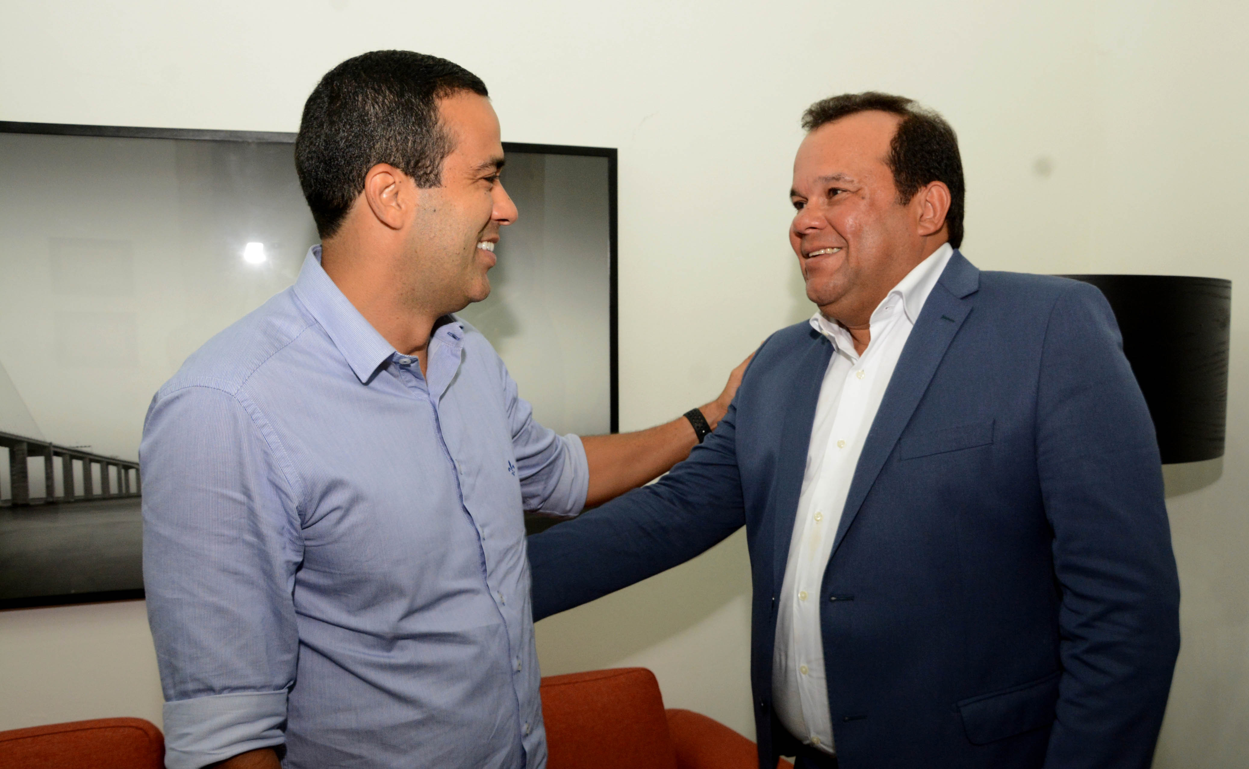 Bruno Reis e Geraldo Júnior disputam novo partido Bruno Reis e Geraldo Júnior disputam novo partido