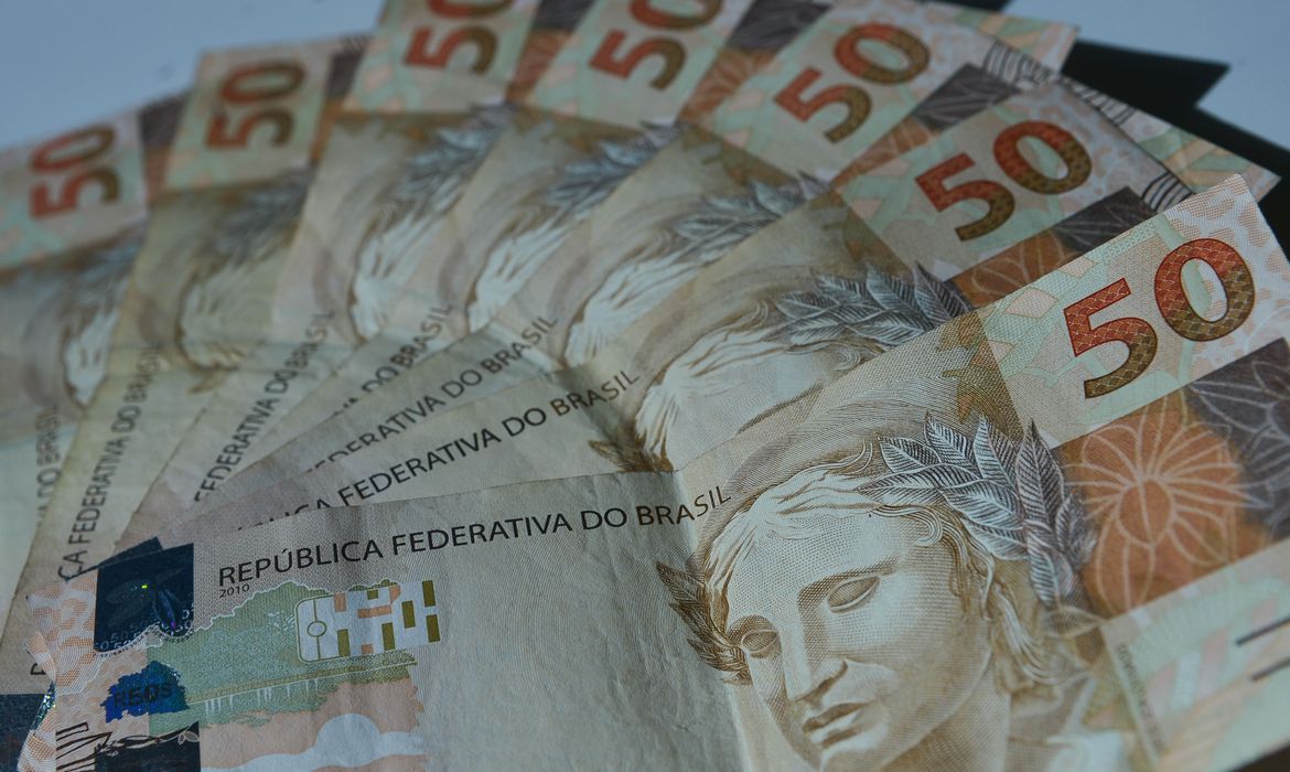 Já foram pagos R$ 1,6 bilhão a titulares de contas de poupança