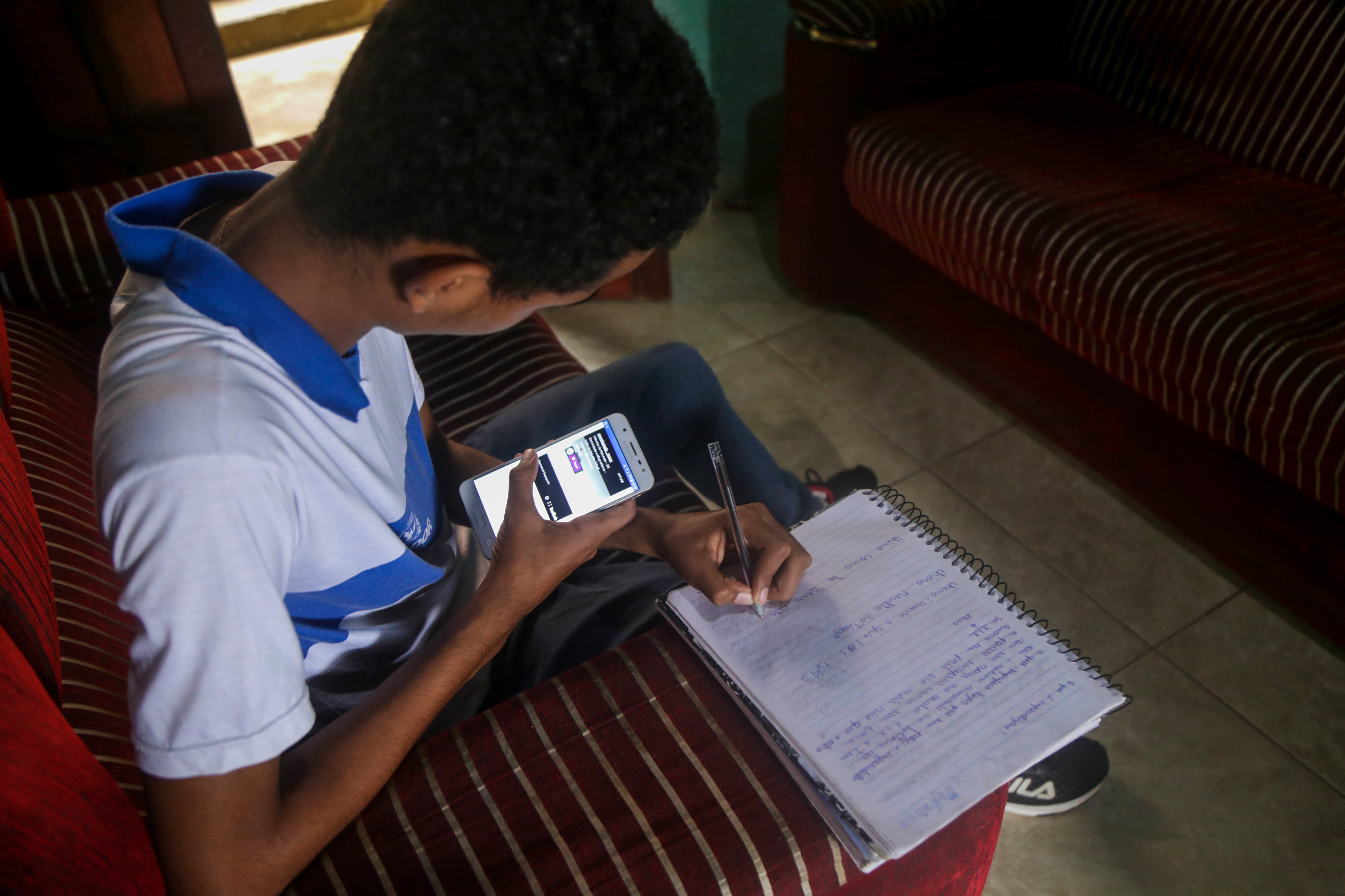 As aulas virtuais são fruto de um termo de cooperação entre a Prefeitura e a Escola Mais