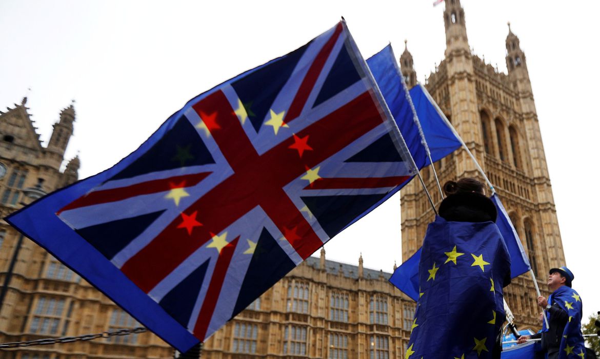 Imagem de Brexit: Reino Unido prepara saída sem acordo comercial