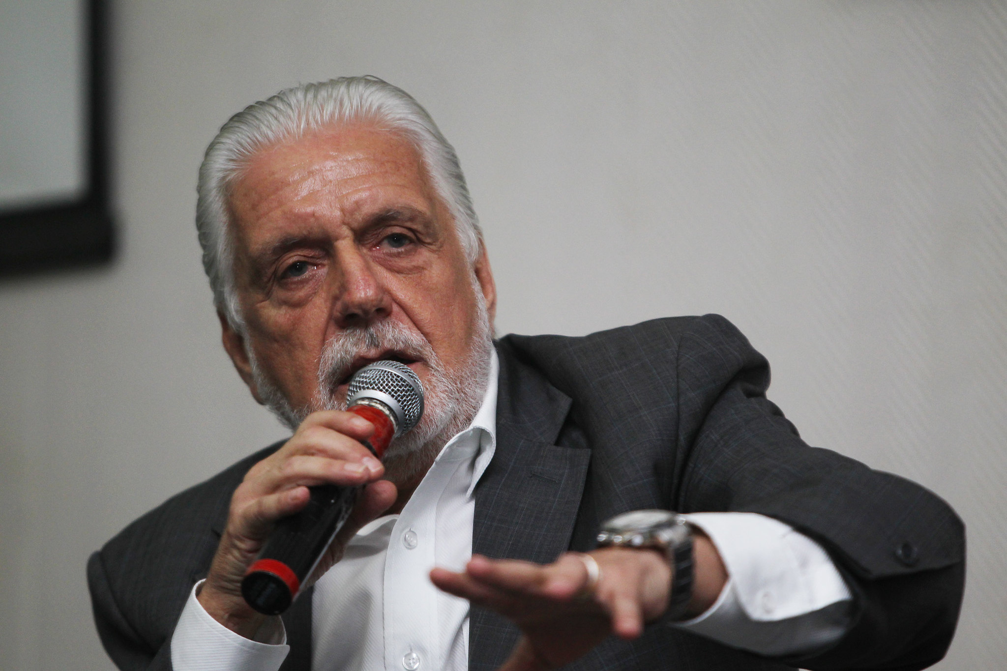Imagem de Rui confirma pedido a Wagner para tocar articulação política na Bahia; senador vai assumir coordenação em 50 cidades