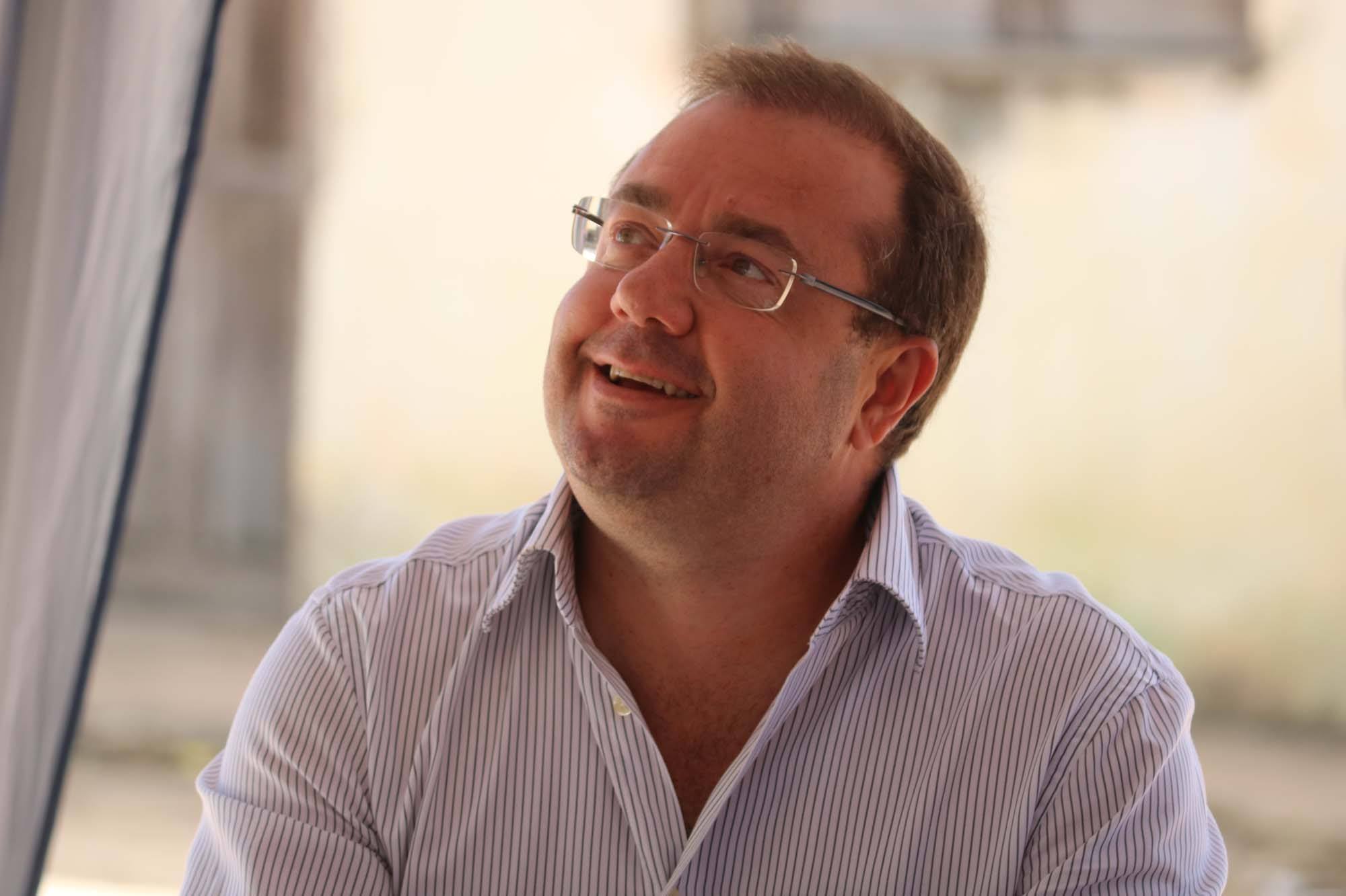 Imagem de Morro do Chapéu: TCM multa Léo Dourado por nepotismo e apresenta denúncia ao MPE Imagem de Morro do Chapéu: TCM multa Léo Dourado por nepotismo e apresenta denúncia ao MPE