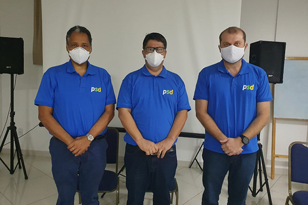 O deputado federal Antonio Brito (PSD-BA) com os pré-candidatos à Prefeitura de Jequié