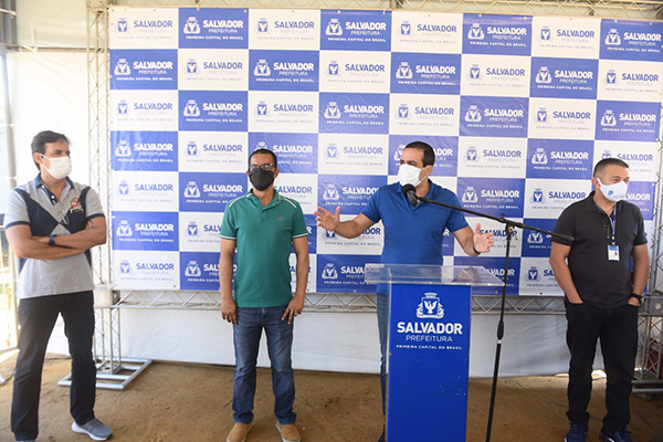 O vice-prefeito Bruno Reis na solenidade de entrega da obra de contenção na comunidade de Escada, no Subúrbio O vice-prefeito Bruno Reis na solenidade de entrega da obra de contenção na comunidade de Escada, no Subúrbio