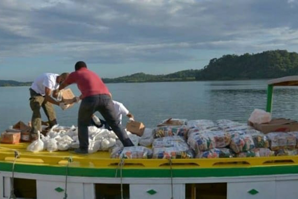 Entrega de cestas básicas em Madre de Deus Entrega de cestas básicas em Madre de Deus