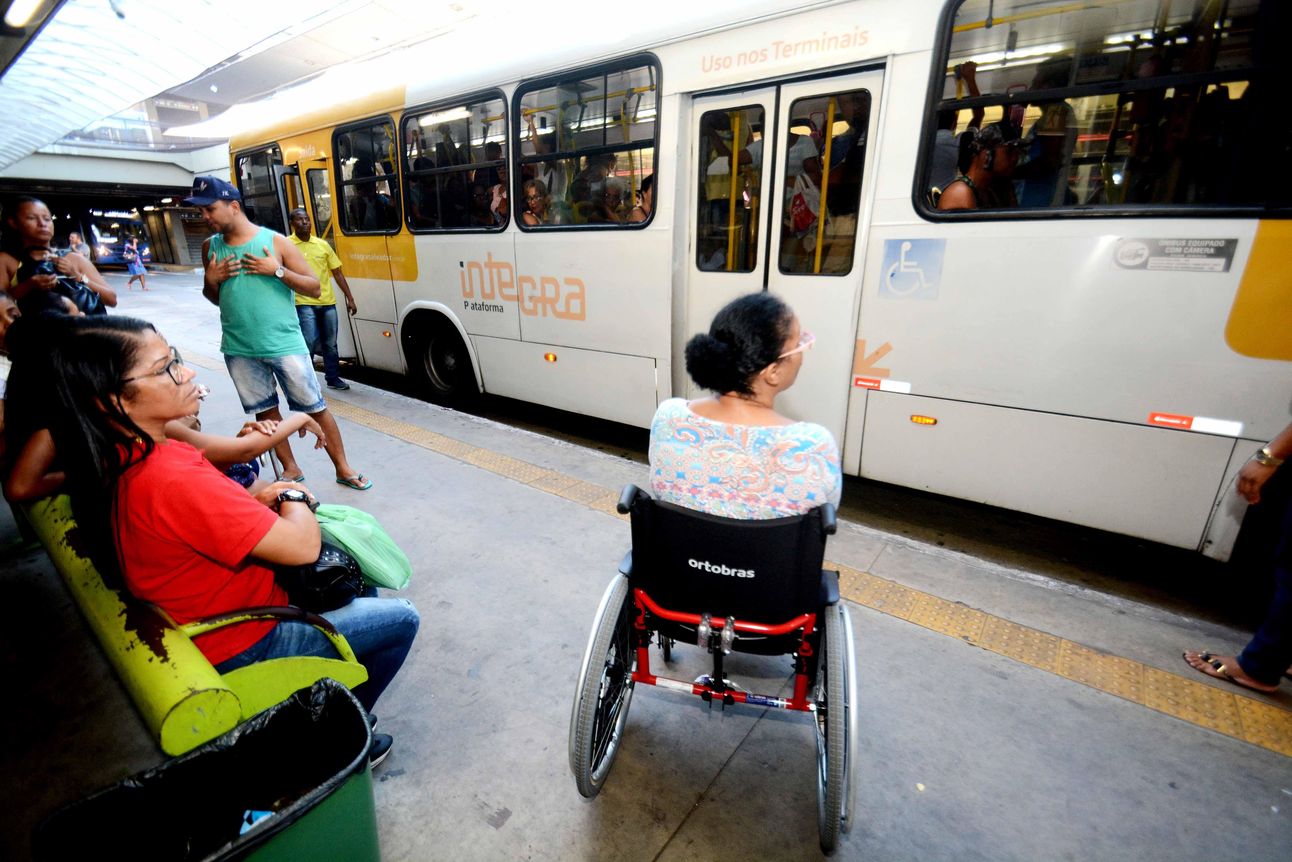 O dia foi instituído por iniciativa de movimentos sociais, em 1982, e oficializado por lei em 2005