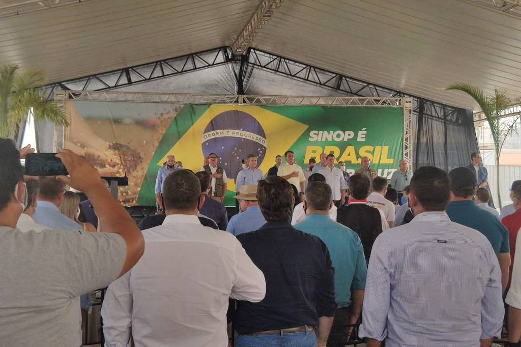 Jair Bolsonaro fala durante evento em Sorriso, Mato Grosso