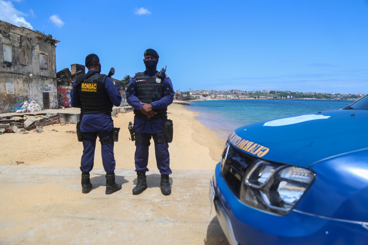 Cavalaria da PM dará suporte ostensivo para garantir normas e evitar aglomerações Cavalaria da PM dará suporte ostensivo para garantir normas e evitar aglomerações