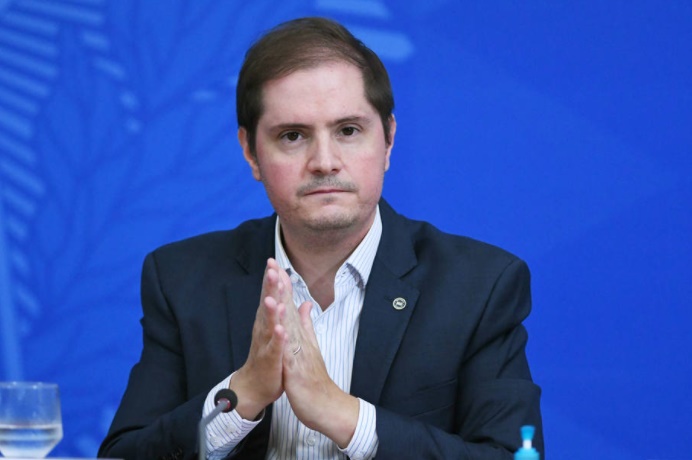 Como contrapartida, governo banca benefício para os trabalhadores afetados; secretário negou que os valores de restos a pagar do Programa Emergencial de Manutenção do Emprego e da Renda signifiquem prorrogação do benefício