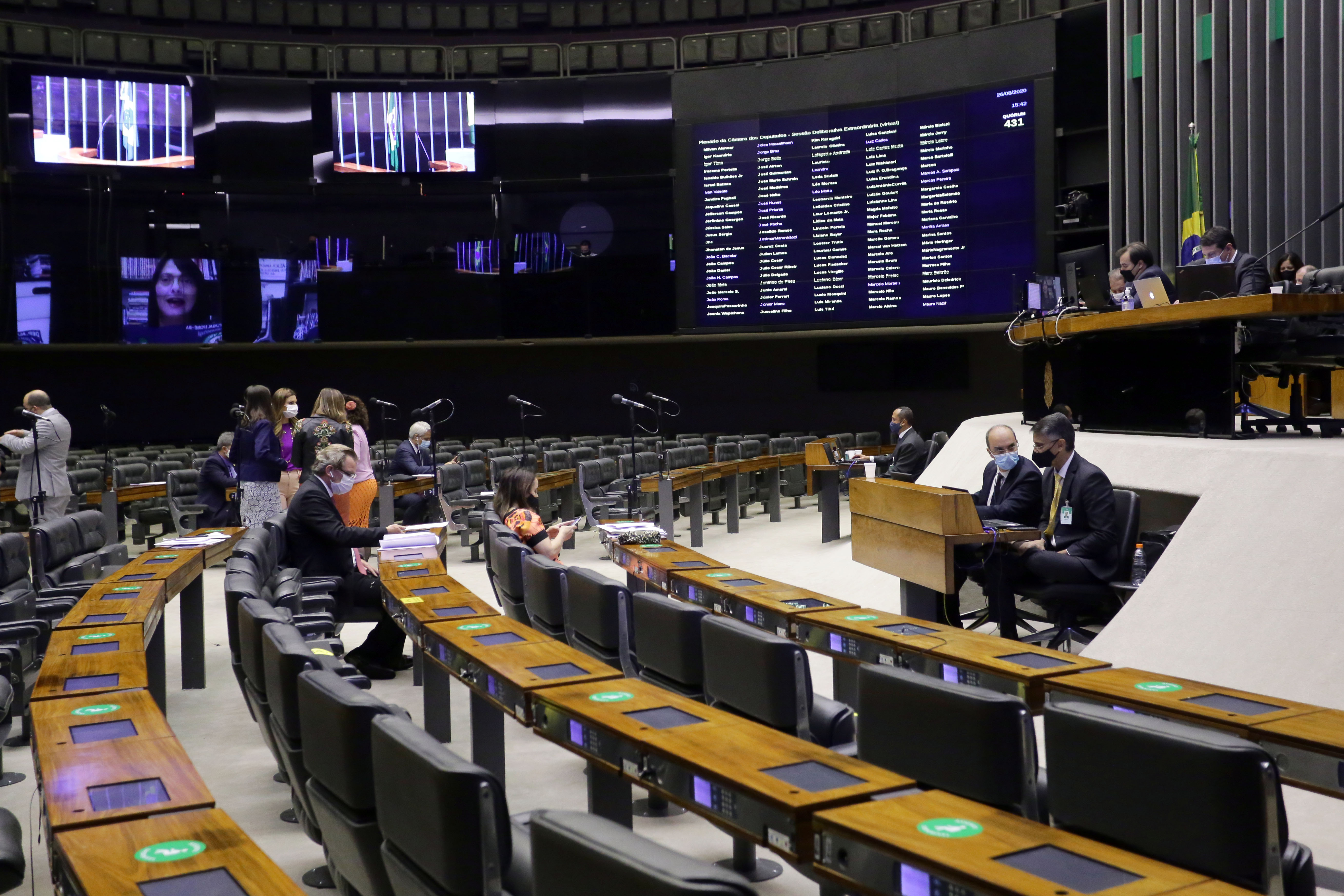 Imagem de Perdão de quase R$ 1 bilhão em dívidas de igrejas: só um petista da Bahia votou a favor Imagem de Perdão de quase R$ 1 bilhão em dívidas de igrejas: só um petista da Bahia votou a favor