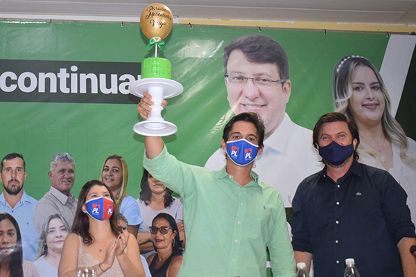 O deputado estadual Marcelo Veiga (PSB) cumpriu uma intensa agenda de convenções no interior baiano