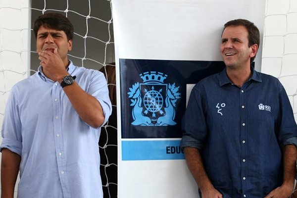 O deputado federal Pedro Paulo (DEM-RJ) e o ex-prefeito do Rio de Janeiro Eduardo Paes