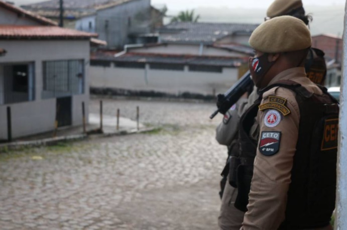 Policiais e militares eleitos prefeitos crescem 39% no Brasil