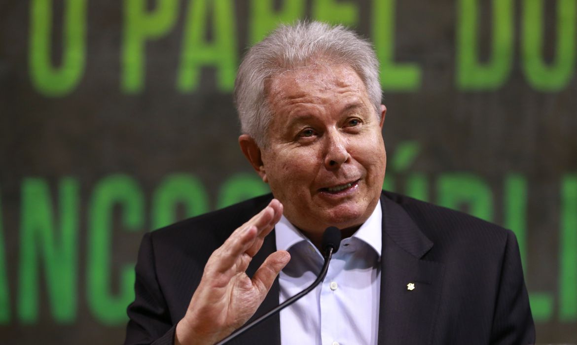 Ex-presidente do Banco do Brasil, Rubem de Freitas Novaes