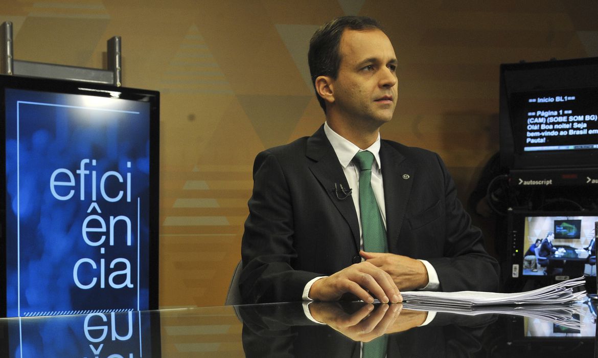 Imagem de Mais de 1,2 mil municípios aderiram ao sistema de compras do governo