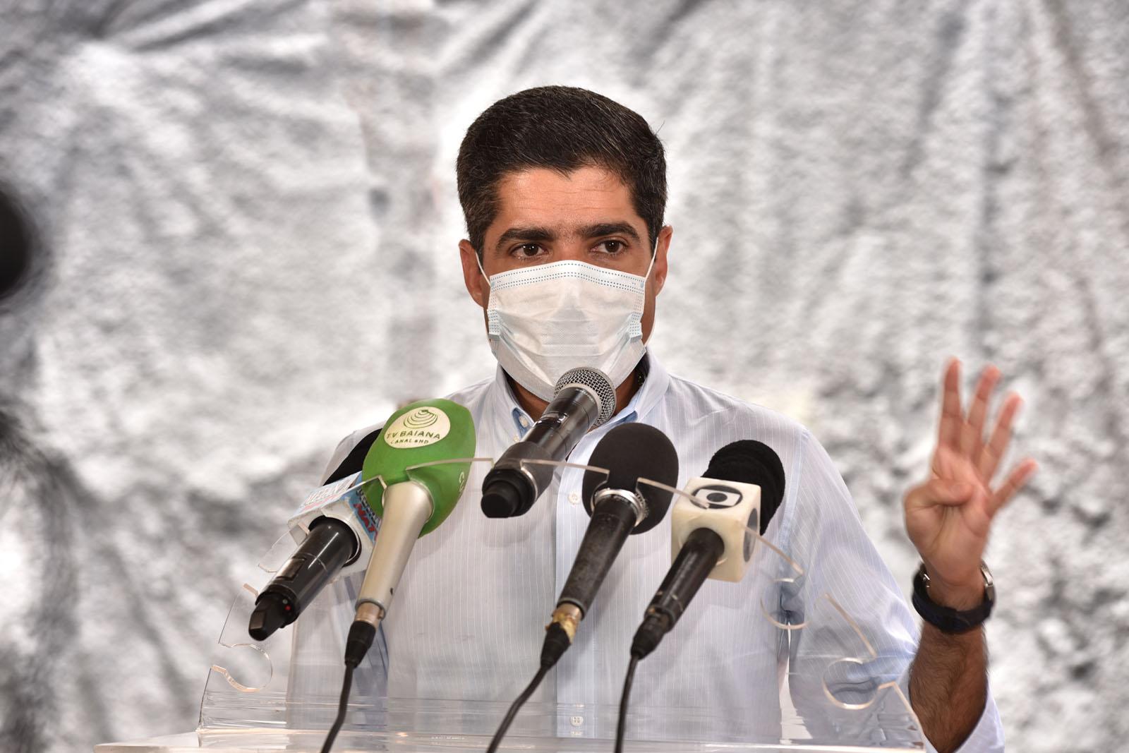 Na imagem, o prefeito de Salvador, ACM Neto, presidente do Democratas