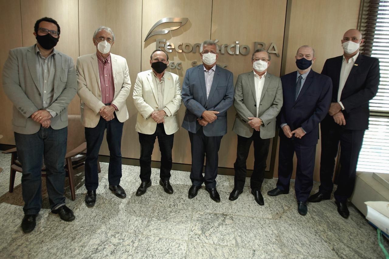 Bacelar explica que o objetivo é oferecer solidariedade à economia local Bacelar explica que o objetivo é oferecer solidariedade à economia local