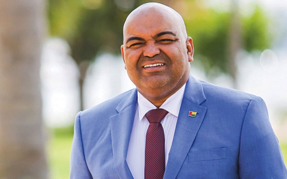 Alvo de ações, Adailton Maturino tinha trânsito com autoridades na Bahia e no Piauí; defesa diz que ele é alvo de preconceito Alvo de ações, Adailton Maturino tinha trânsito com autoridades na Bahia e no Piauí; defesa diz que ele é alvo de preconceito