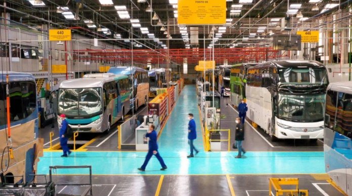 Fábrica de ônibus Marcopolo Fábrica de ônibus Marcopolo