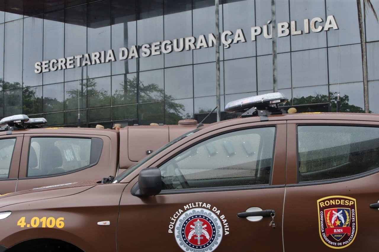 Três pessoas morreram e duas estão feridas