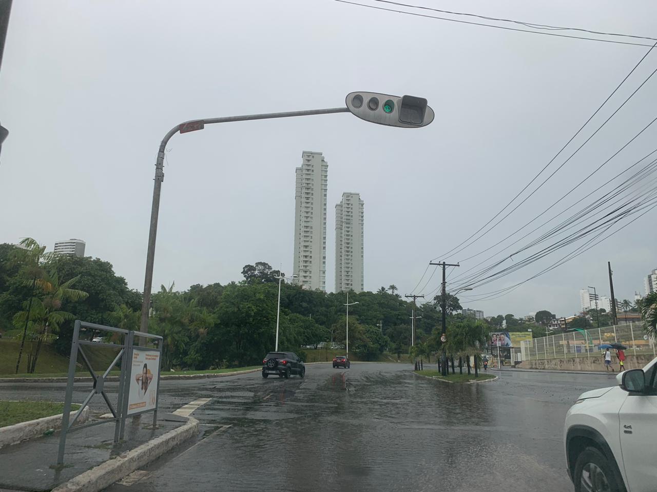 Avenida Juracy Magalhães Júnior