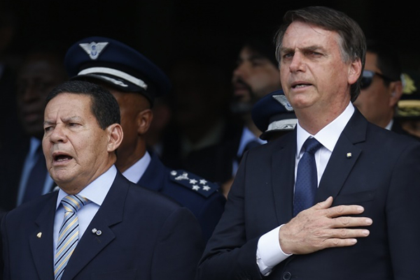 Hamilton Mourão e Jair Bolsonaro Hamilton Mourão e Jair Bolsonaro