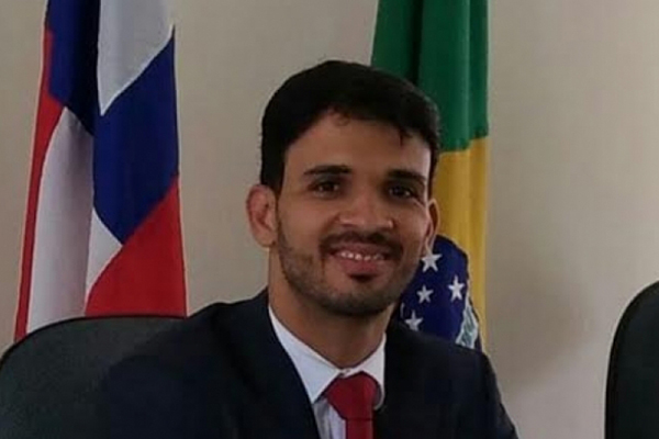 Candidato à reeleição, Vinícius Ibrann (DEM) é eleito prefeito de Buerarema