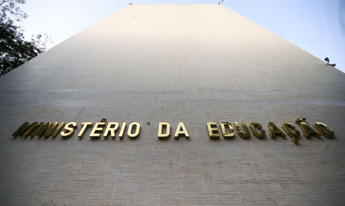 Ministério da Educação Ministério da Educação