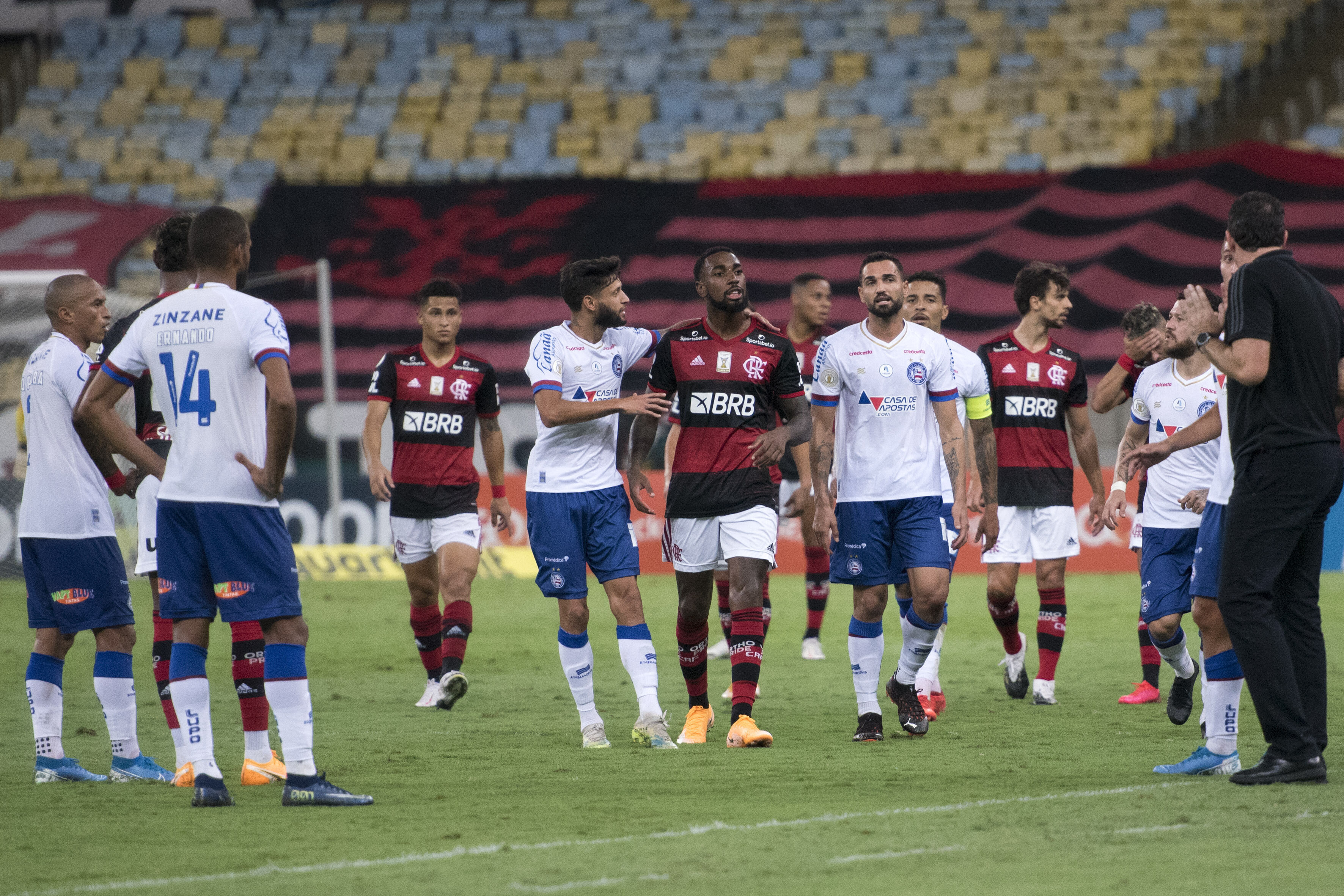 Partida foi realizada na noite deste domingo, pela 26ª rodada do Campeonato Brasileiro