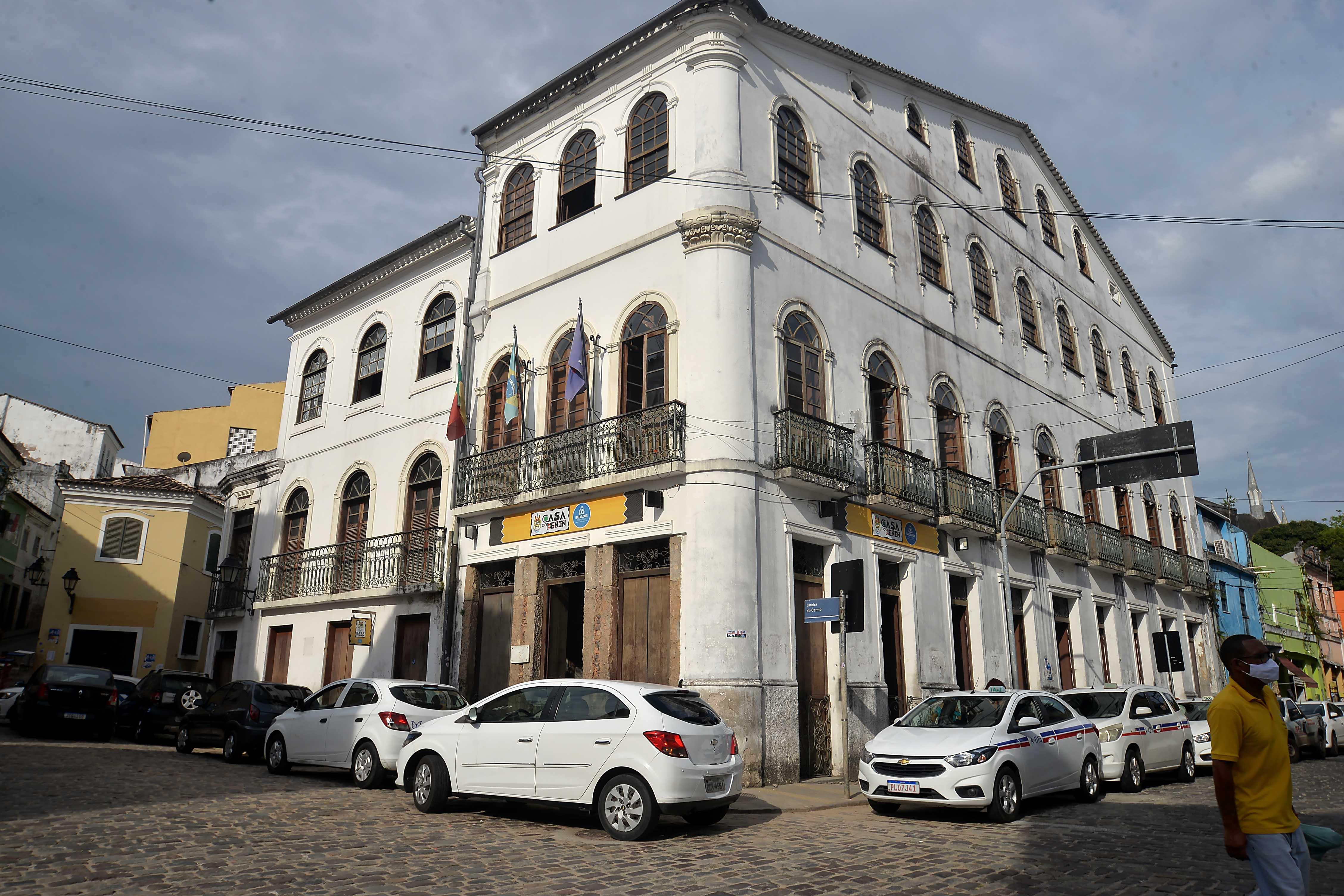 O público poderá participar através do canal da FGM no YouTube e pelo perfil da Casa do Benin no Instagram 