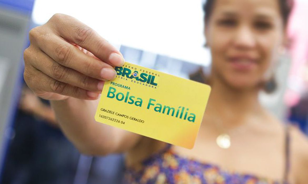 Beneficiários passam a ter 270 dias para sacar os recursos Beneficiários passam a ter 270 dias para sacar os recursos