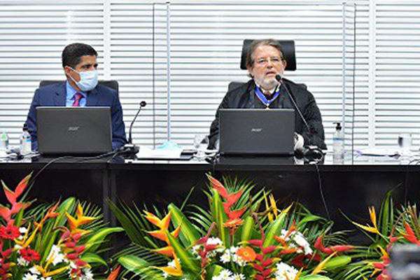 A cerimônia foi transmitida ao vivo e conduzida pelo presidente do TRE-BA, desembargador Jatahy Júnior
