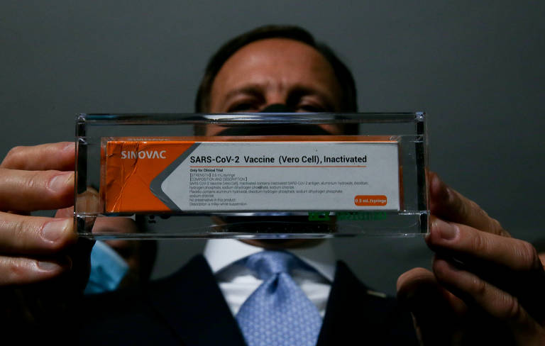 Trunfo político de Doria contra Bolsonaro, imunizante também evita 100% de casos moderados e graves da doença Trunfo político de Doria contra Bolsonaro, imunizante também evita 100% de casos moderados e graves da doença