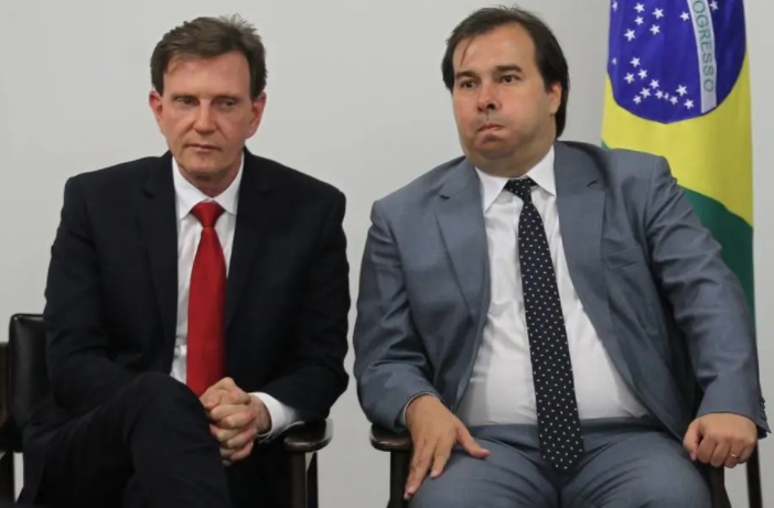 O prefeito do Rio de Janeiro, Marcelo Crivella, e o presidente da Câmara dos Deputados, Rodrigo Maia 