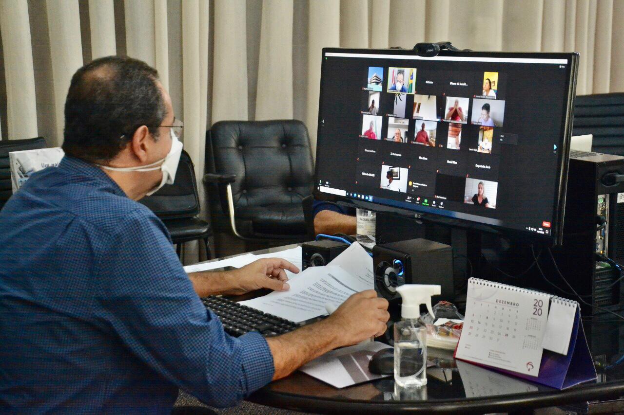 Presidente da Casa, Nelson Leal (PP) comandou as sessões