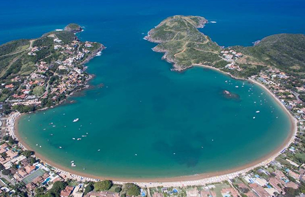 Praia da Ferradura, no município de Armação dos Búzios (RJ)
